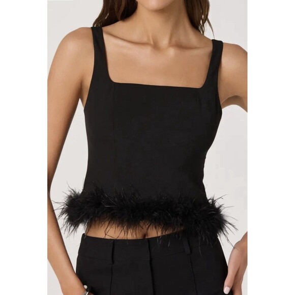 ASTR The Label Tops - Aster The Label Feather Trimmed Black Crop Tank Top Women’s Size Small NWOT
